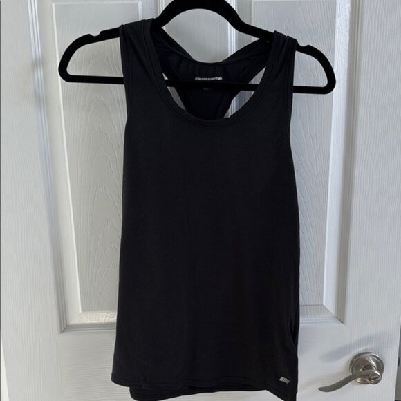 ❤️Amazon Essentials Black Sleeveless Tank Top - Picture 1 of 3